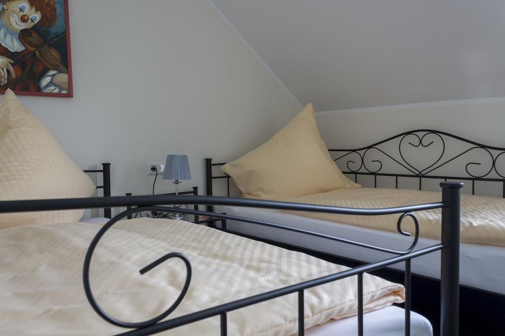 Haus Am Lagunenbad Ferienwohnung Ettelsberg วิลลิงเงิน ห้อง รูปภาพ